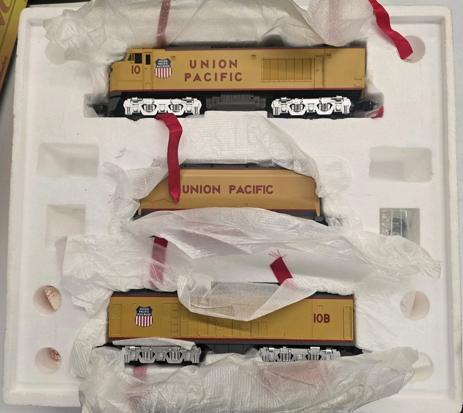 MTH Railking 30-2009L Union Pacific Gas Turbine 3 Piece Set Diesel Engine 3Rail