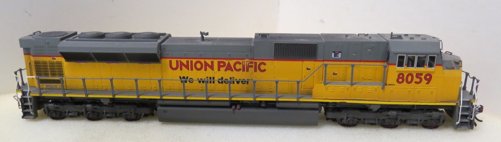 UP 8059. KATO SD90/43MAC. CUSTOM BY JOHN BEZUYEN. SOUTHERN TIER MODELWORKS. HO