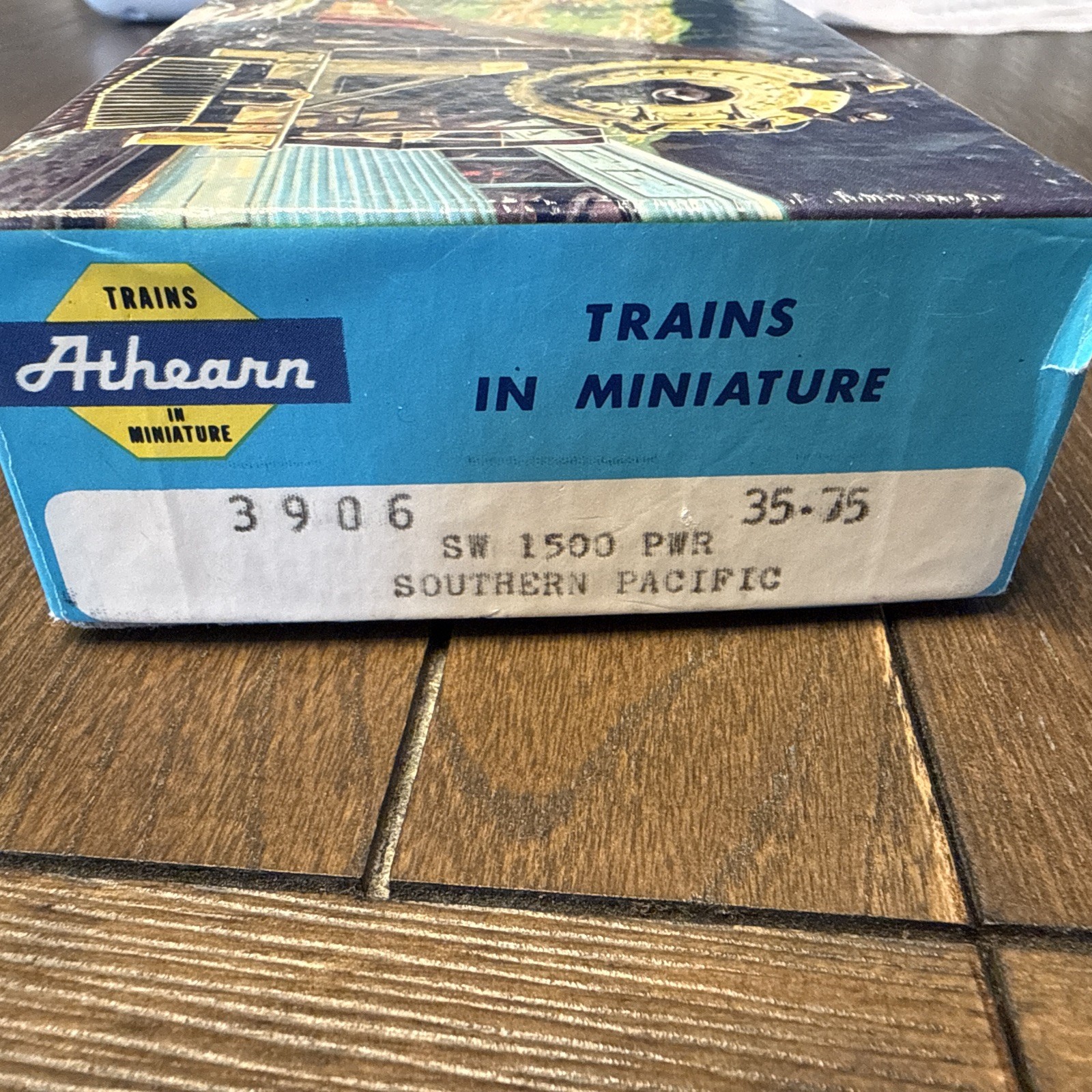 Athearn Southern Pacific SW 1500 PWR 3906 HO Scale Brand New With Box 2638