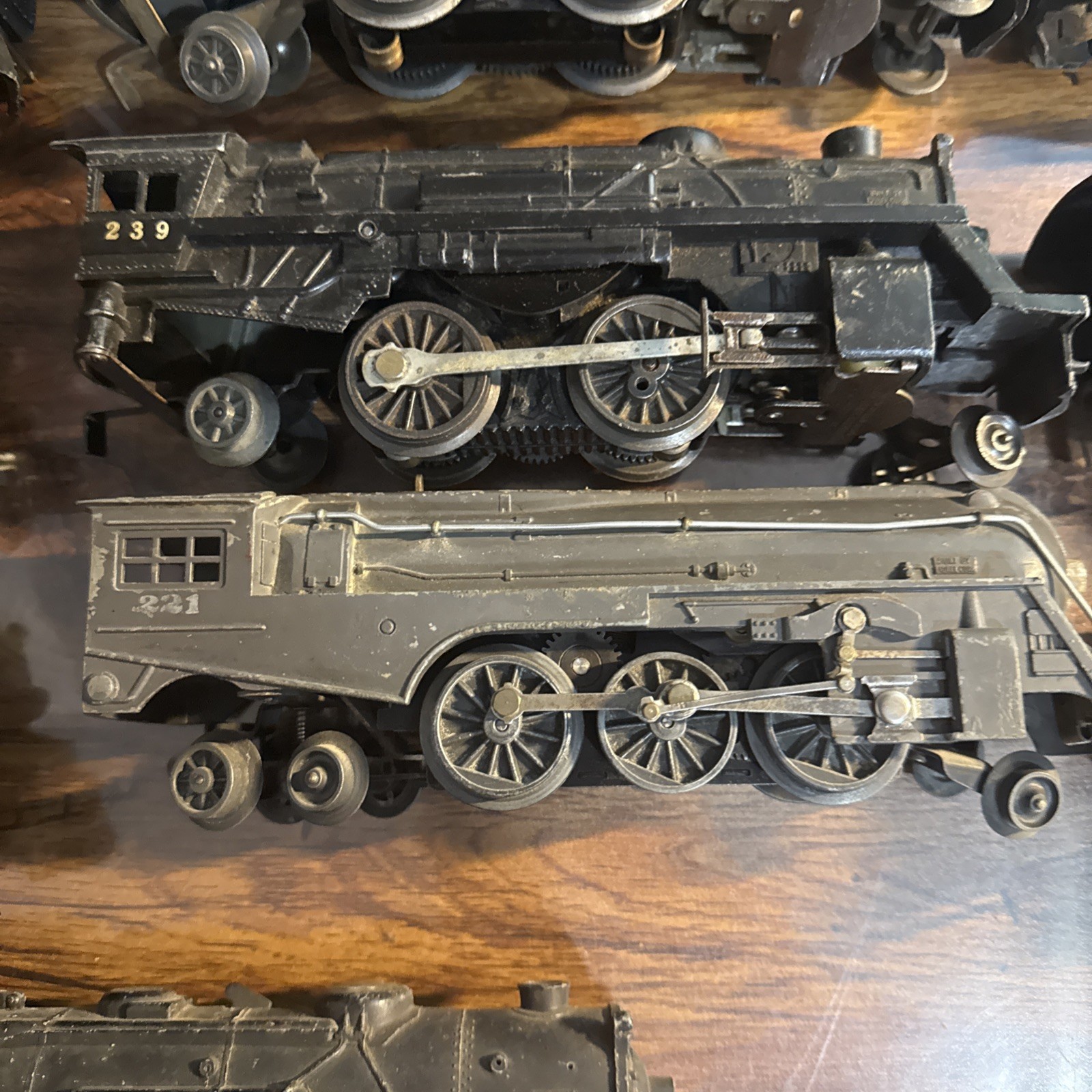 Lionel Locomotive Train Lot O27 & O Gauge – Lot of 13 Vintage Trains Not tested