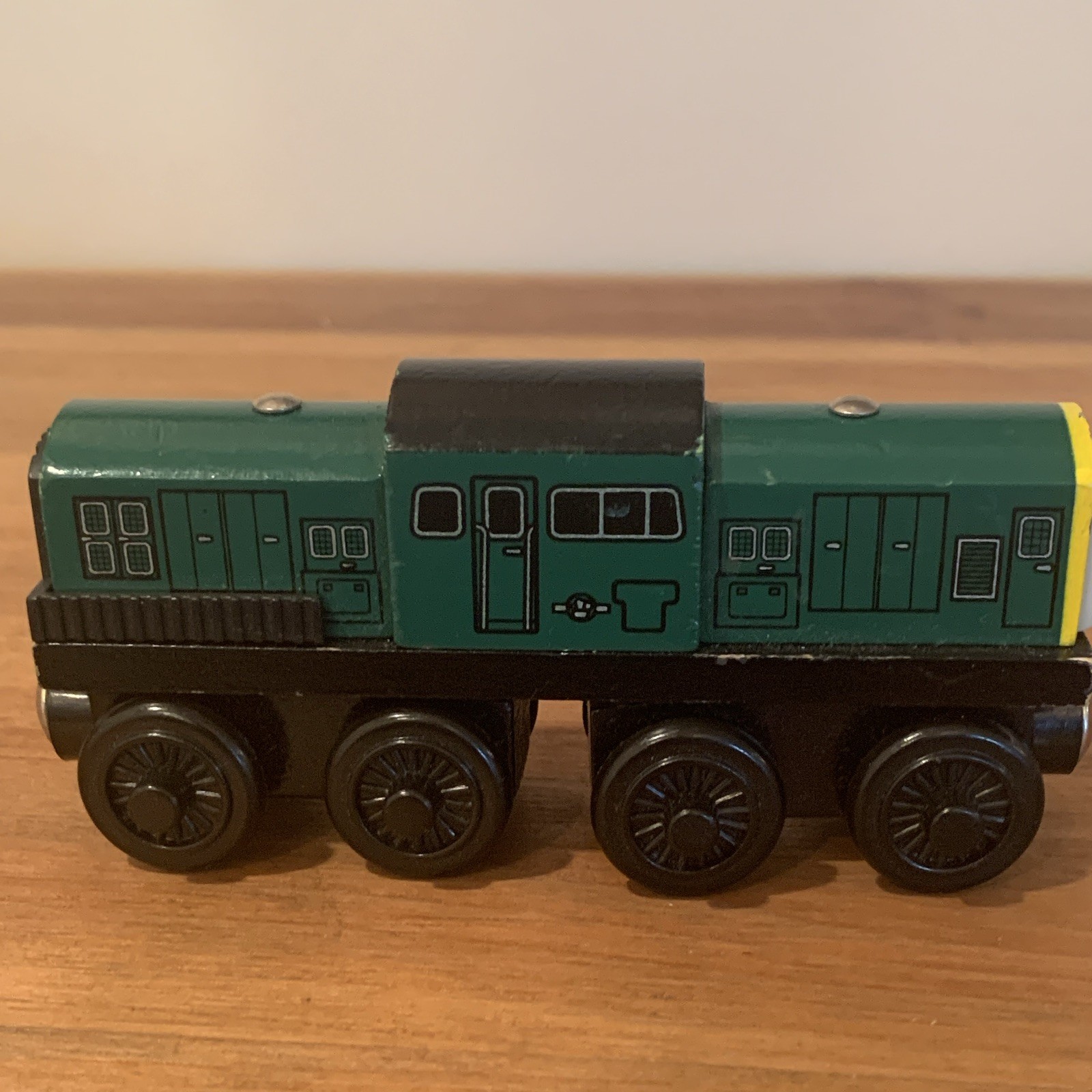 Thomas & Friends Derek Wooden Railway Diesel Locomotive Sodor Green Wood Train