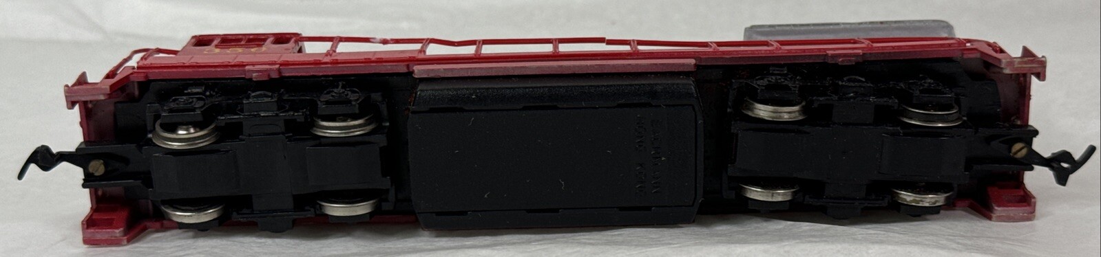 Bachmann HO Scale Santa Fe 350 GE U36B Powered Diesel Locomotive