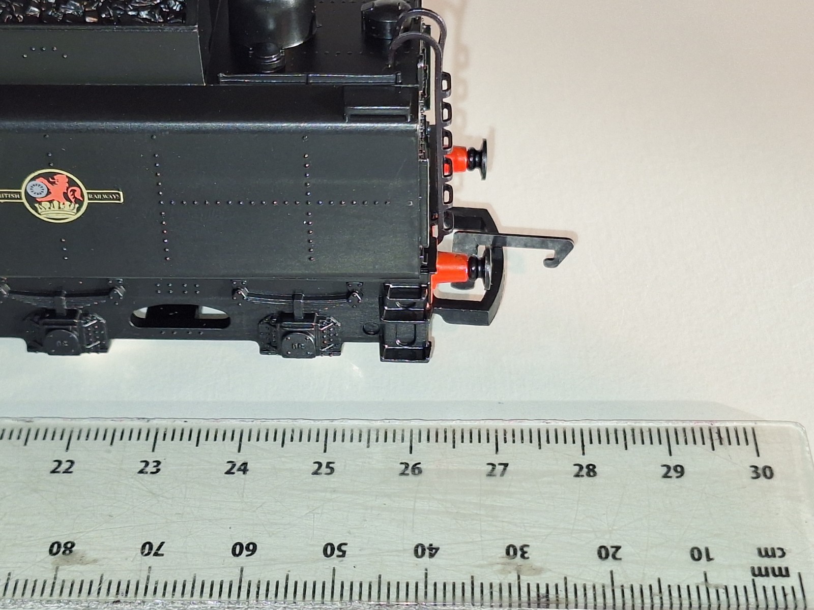 Hornby R2016 BR 9F Loco #92001. New Old Stock. Mint Cond. Boxed. 2 Rail DC. OO