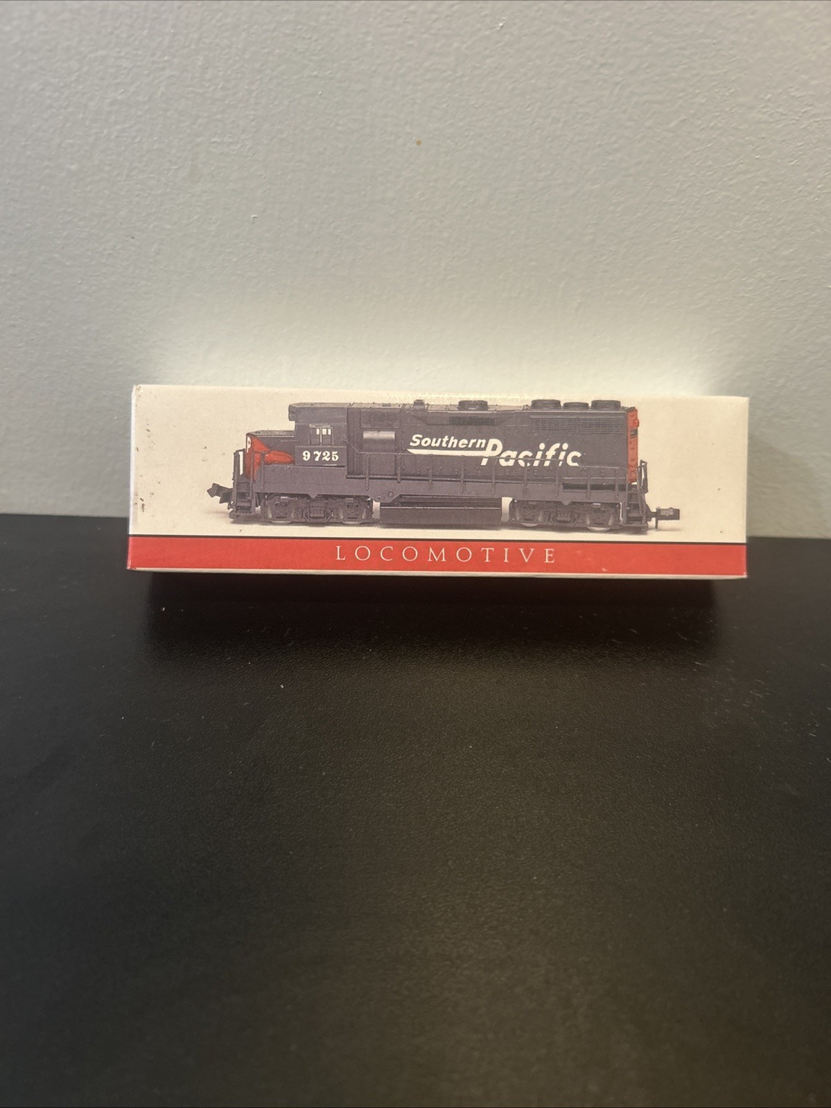Southern Pacific Locomotive 9725 Model Train No 418 High Speed