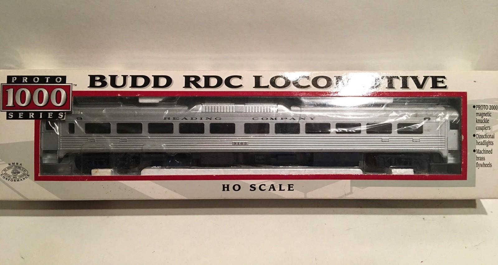 HO Proto 1000 Reading Company Budd RDC Powered Locomotive RDG #9163