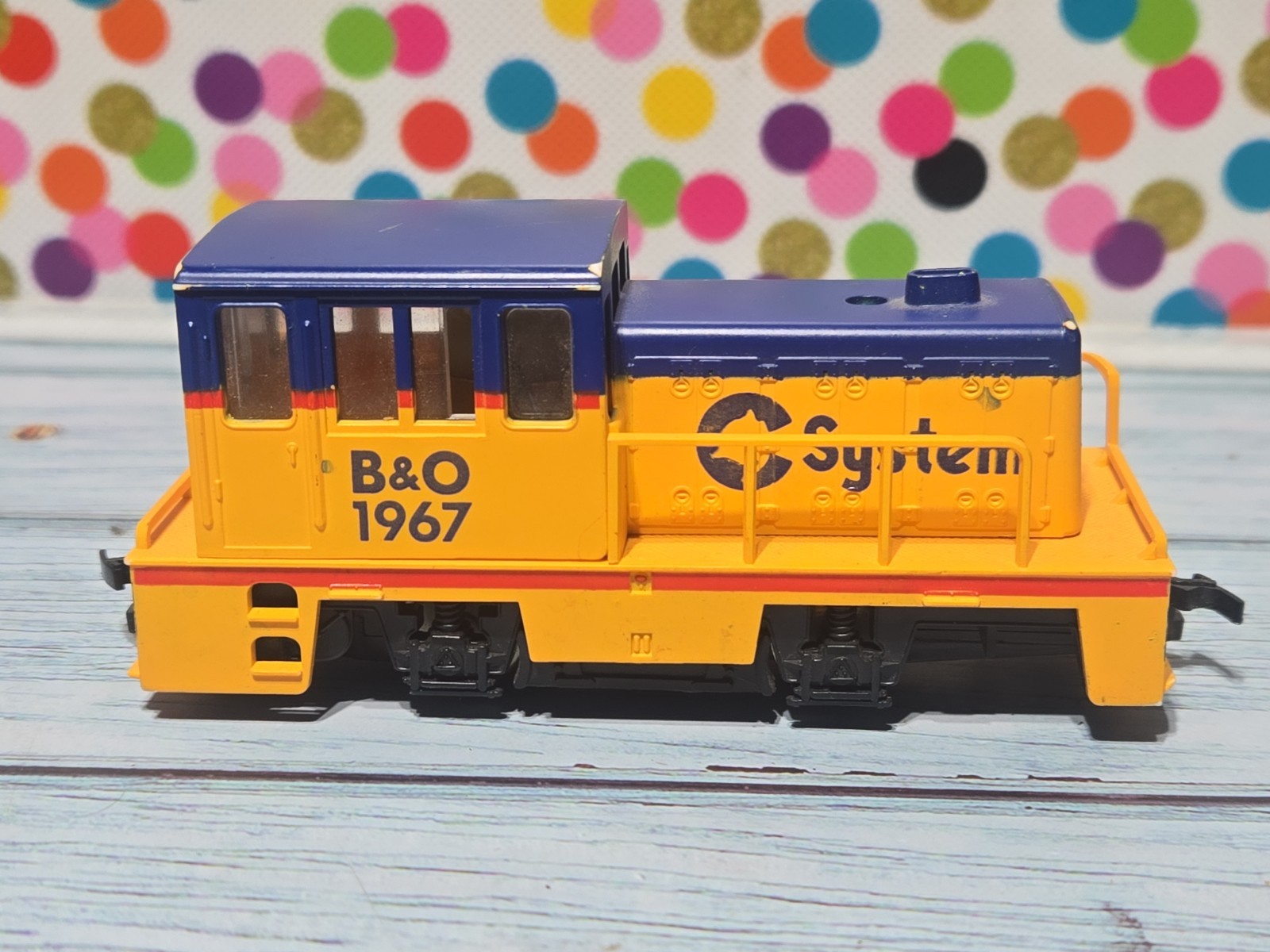 Model Power 6678 HO Chessie System #1967 B&O Railroad DDT Switcher