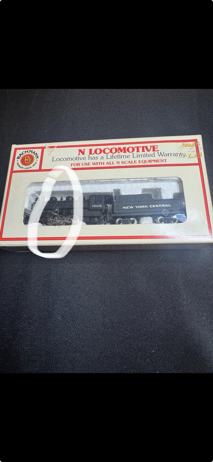 Bachman 51570 New York Central Prairie 2-6-2 Locomotive And Tender & Tracks