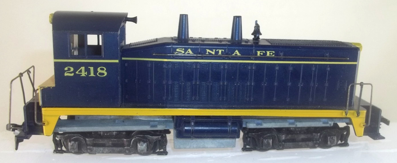 ATHEARN BLUE BOX HO 4005 SW COW PWD FW SANTA FE 2418 OB PAPERWORK RUNS USED