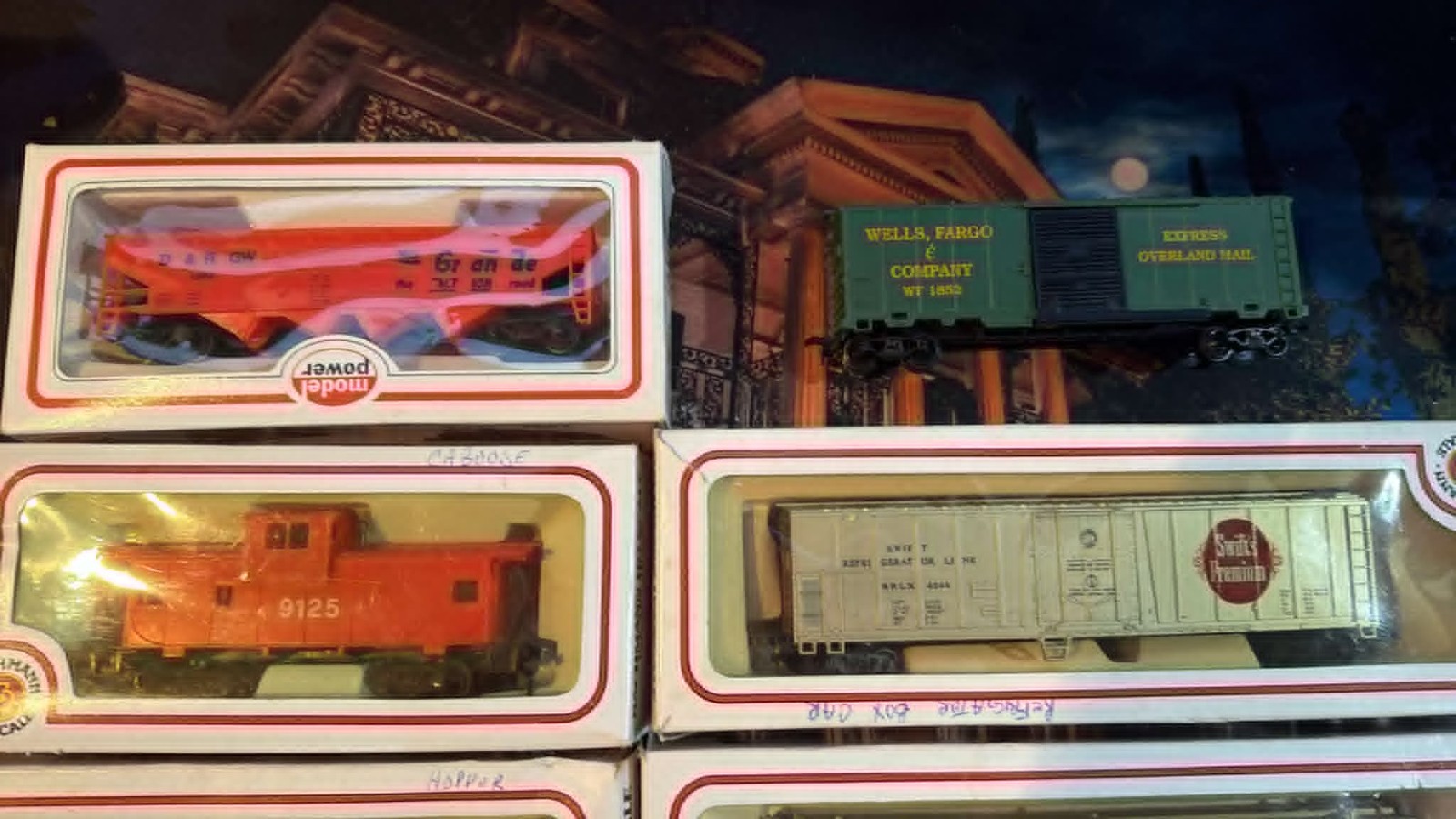 Bachmann Ho Scale Electric Trains 5 Still in packages 1 out of box