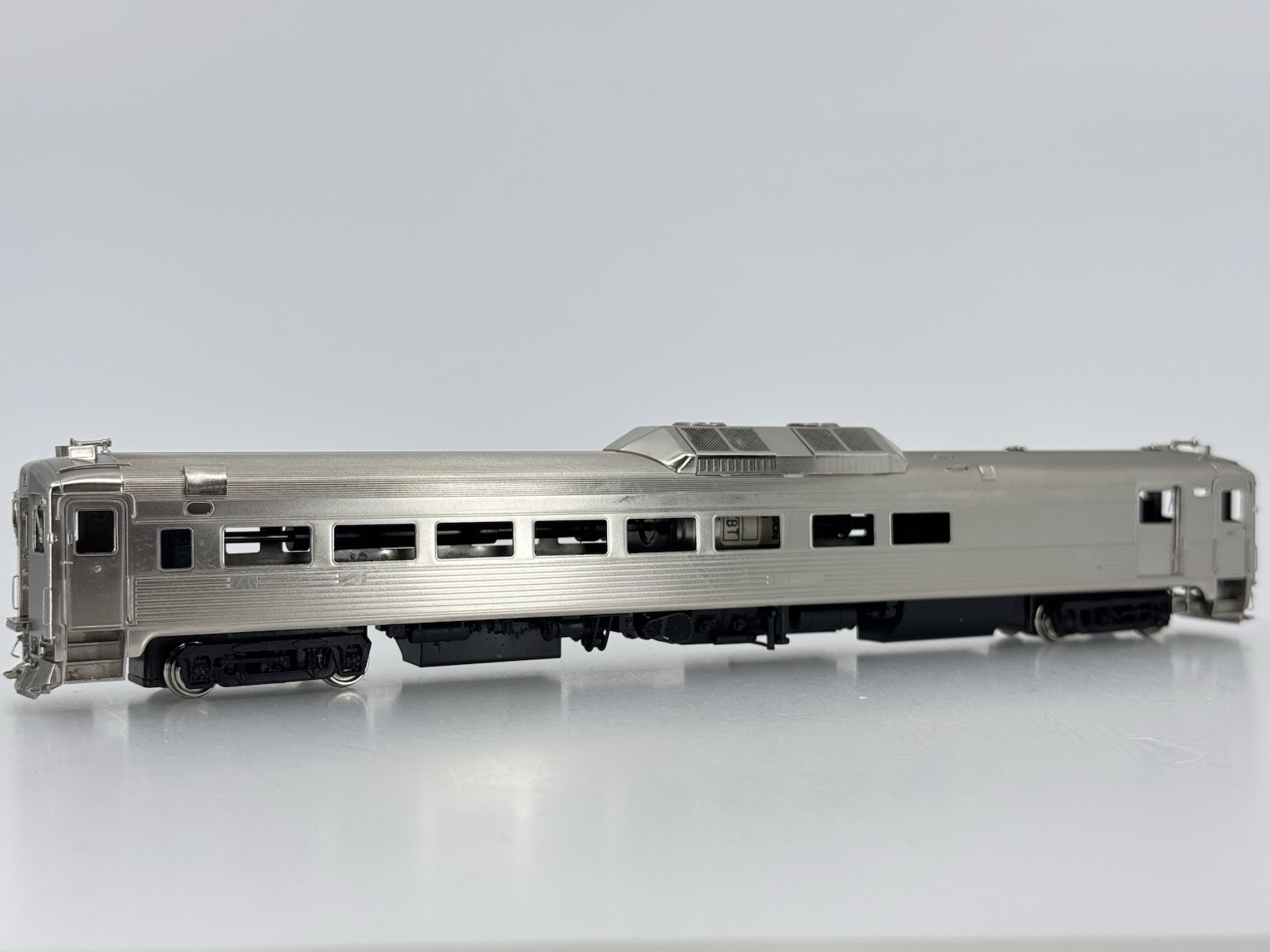 HO Hallmark Models WP Western Pacific/ Northern Pacific NP RDC-2 Locomotive