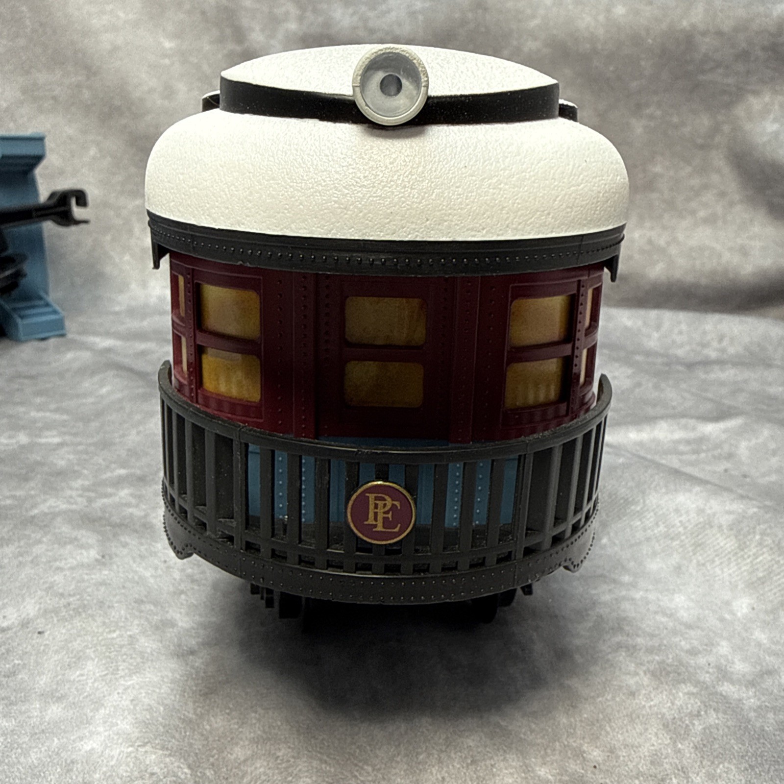 Lionel Polar Express Train Engine 1225 Tender Passenger Car & Caboose 4 Pc Set