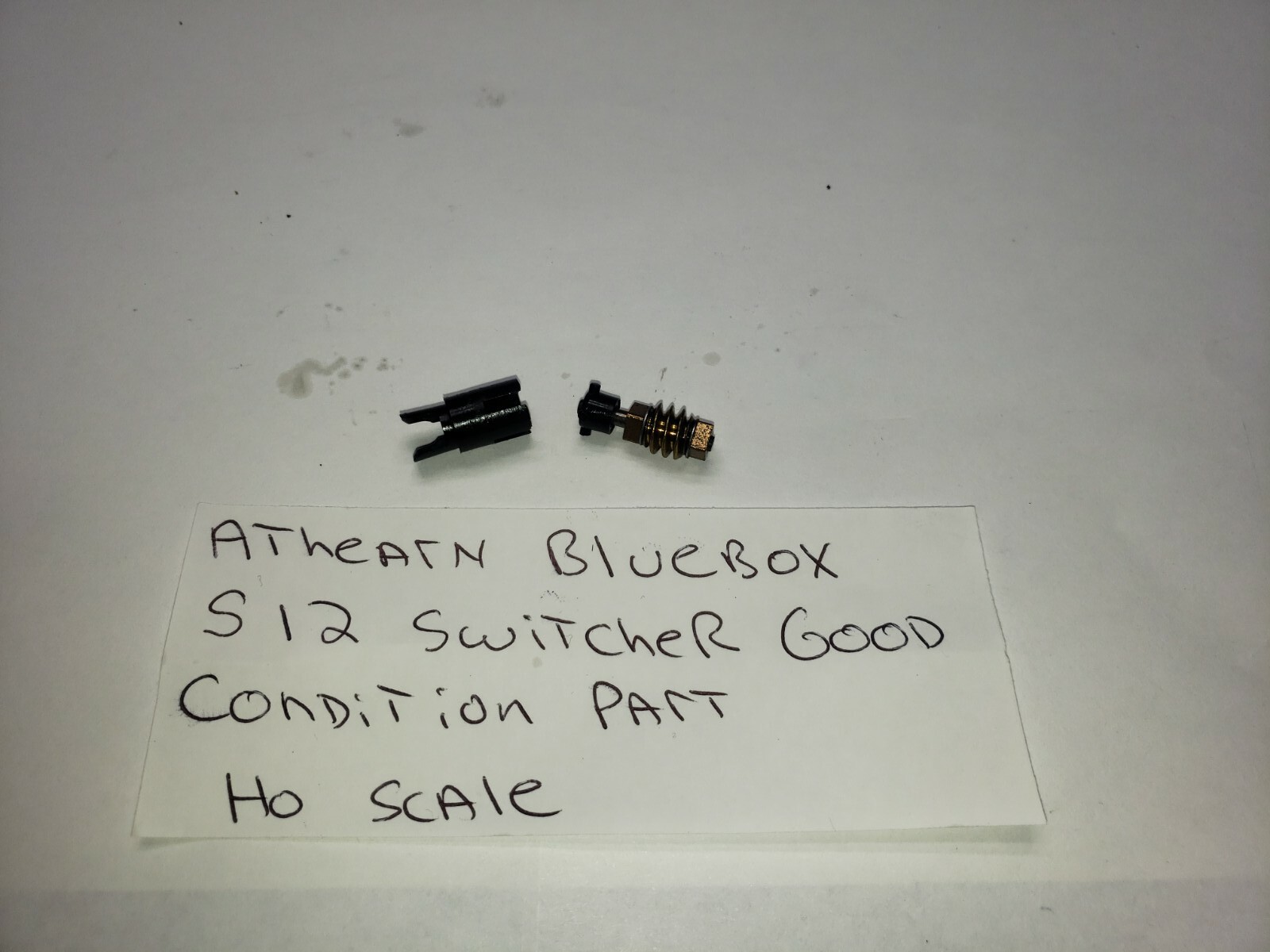 S12 HO WORM GEAR COUPLER ASSEMBLY Athearn S12 Switcher Diesel Locomotive