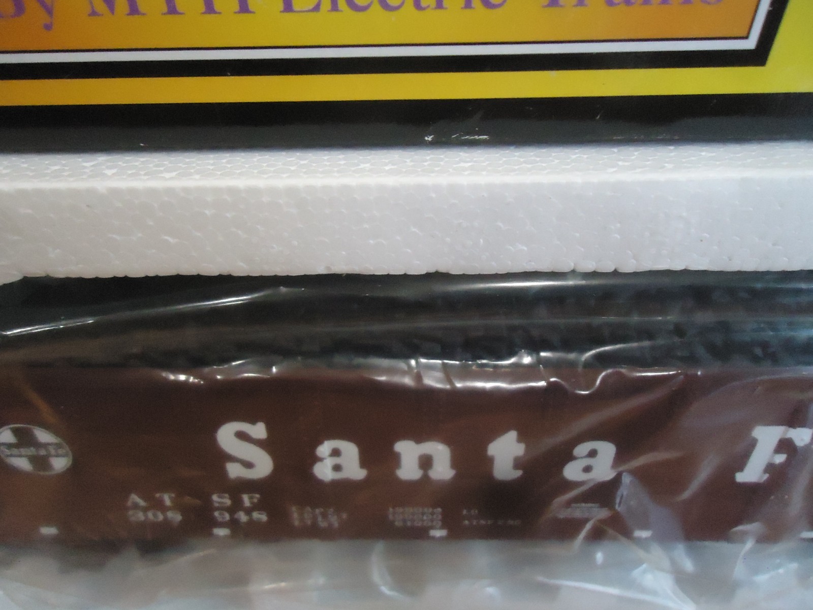 Rail King by MTH O Scale Santa Fe 4-Bay Hopper Car with Coal Load 30-7041B