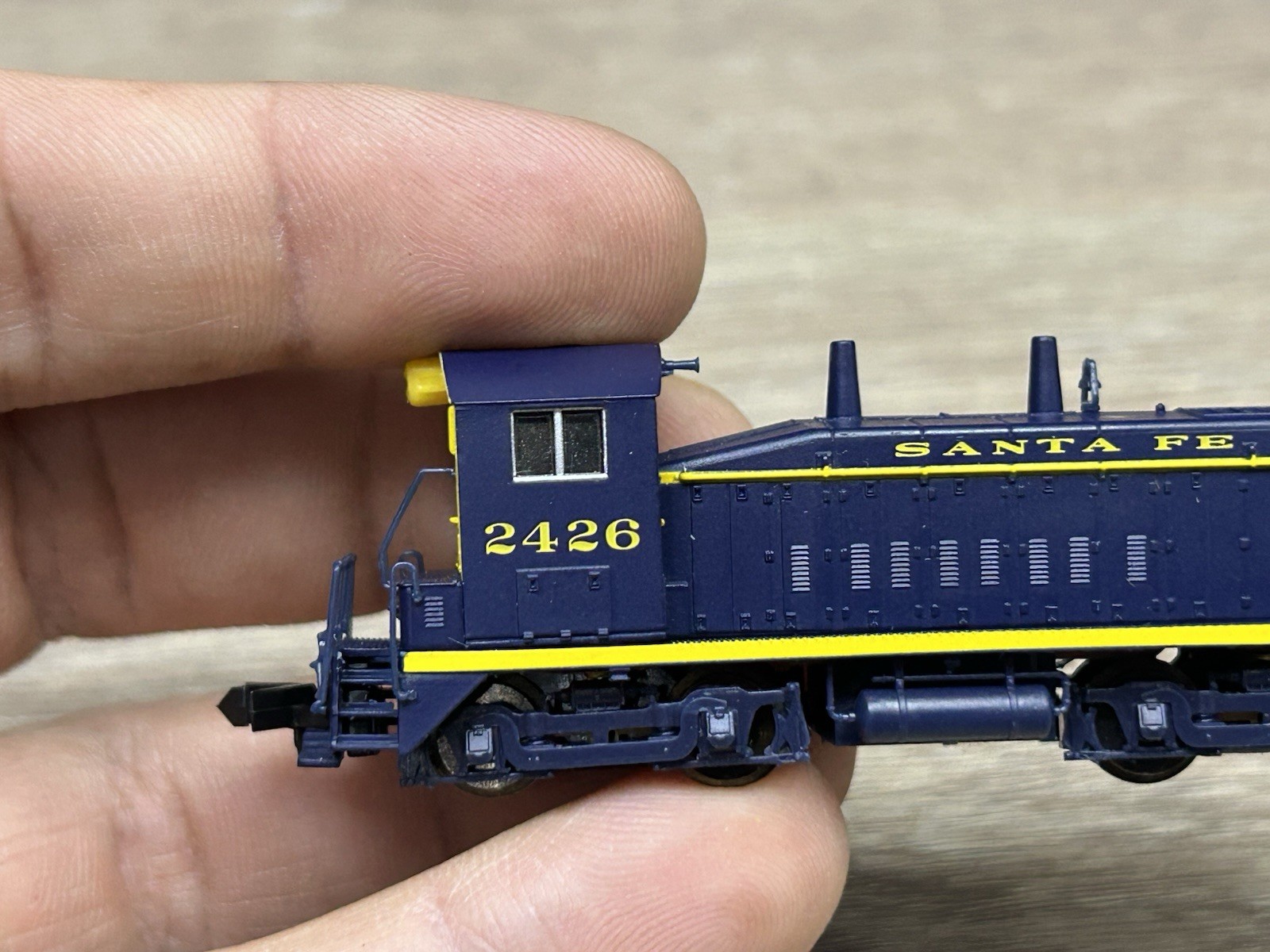 Life-Like 7500 Santa Fe AT&SF Class SW9 / 1200 N Scale Diesel Locomotive