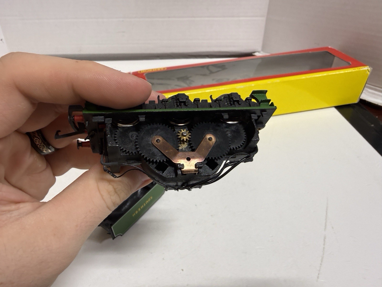 Hornby Southern 914 Locomotive 00 Gauge