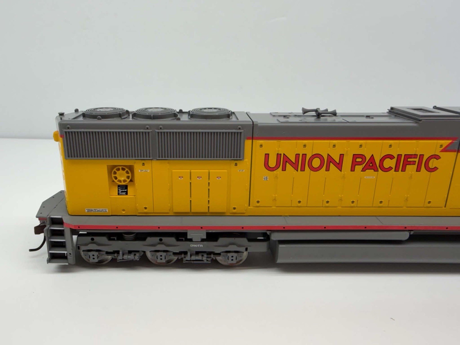 Genesis Athearn HO SD70M Union Pacific #4014 0G6152 Diesel Locomotive MINT OOP