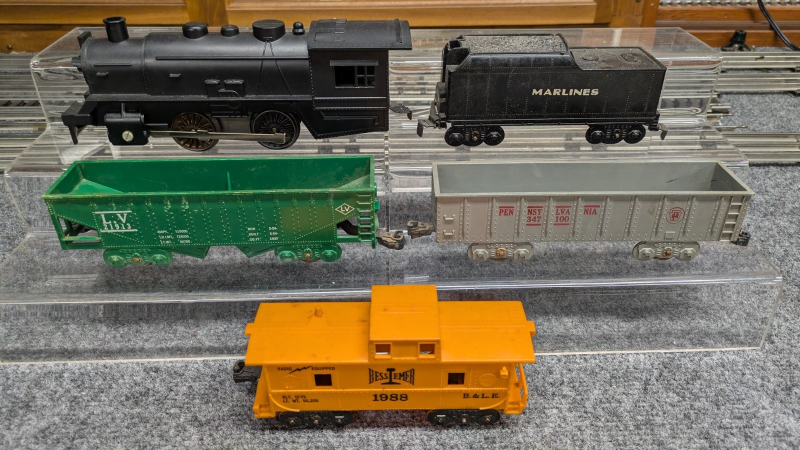 Marx Marlines Steam Engine Clockwork with Freight Cars Bessemer Caboose – Tested