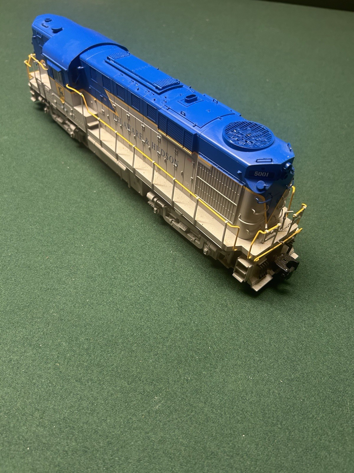 Lionel 6-18596 Tmcc/Command D&H RS11 Odyssey Speed & Smoke