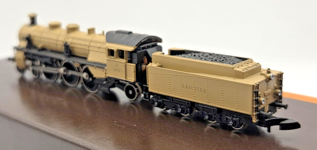 Marklin 8870 4-6-2 Steam Locomotive and Tender