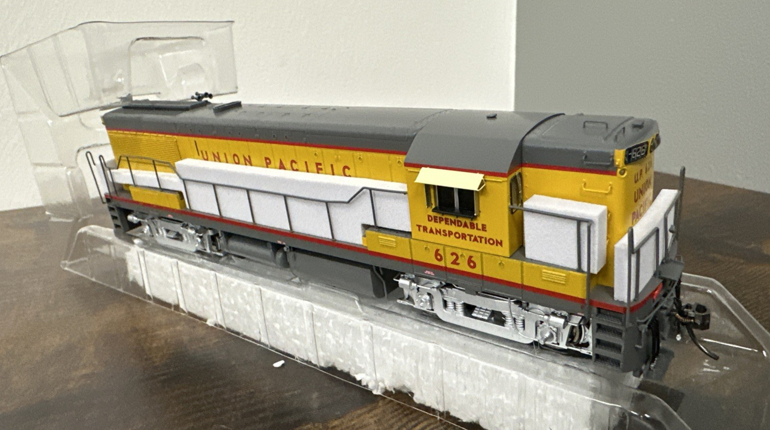 Rapido HO #35022 GE U25B Diesel Locomotive – Union Pacific #626 DCC Ready NIB CC