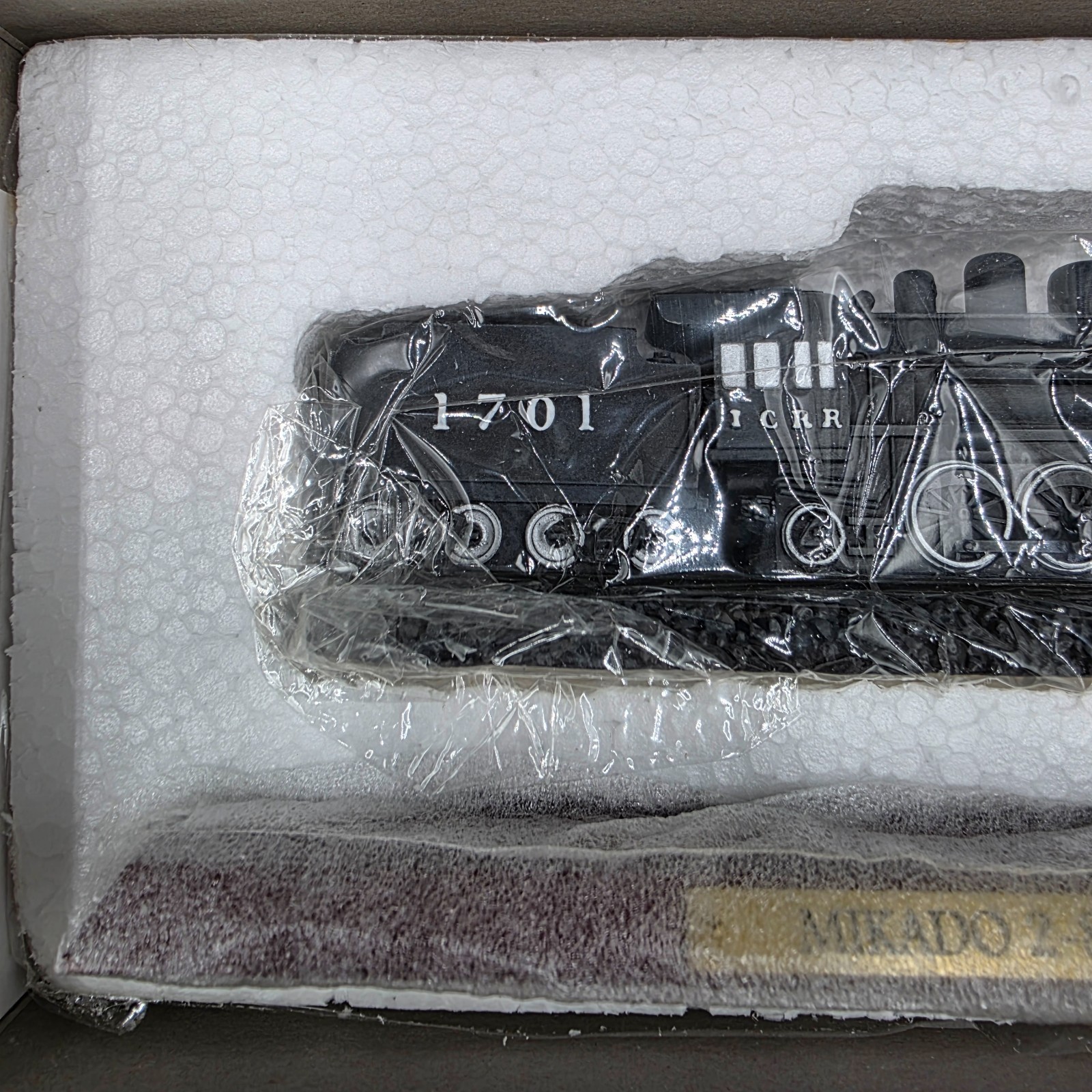 Vintage Mikado 2-8-2 Figuring Local Locomotive Train New in OPENED BOX w COA