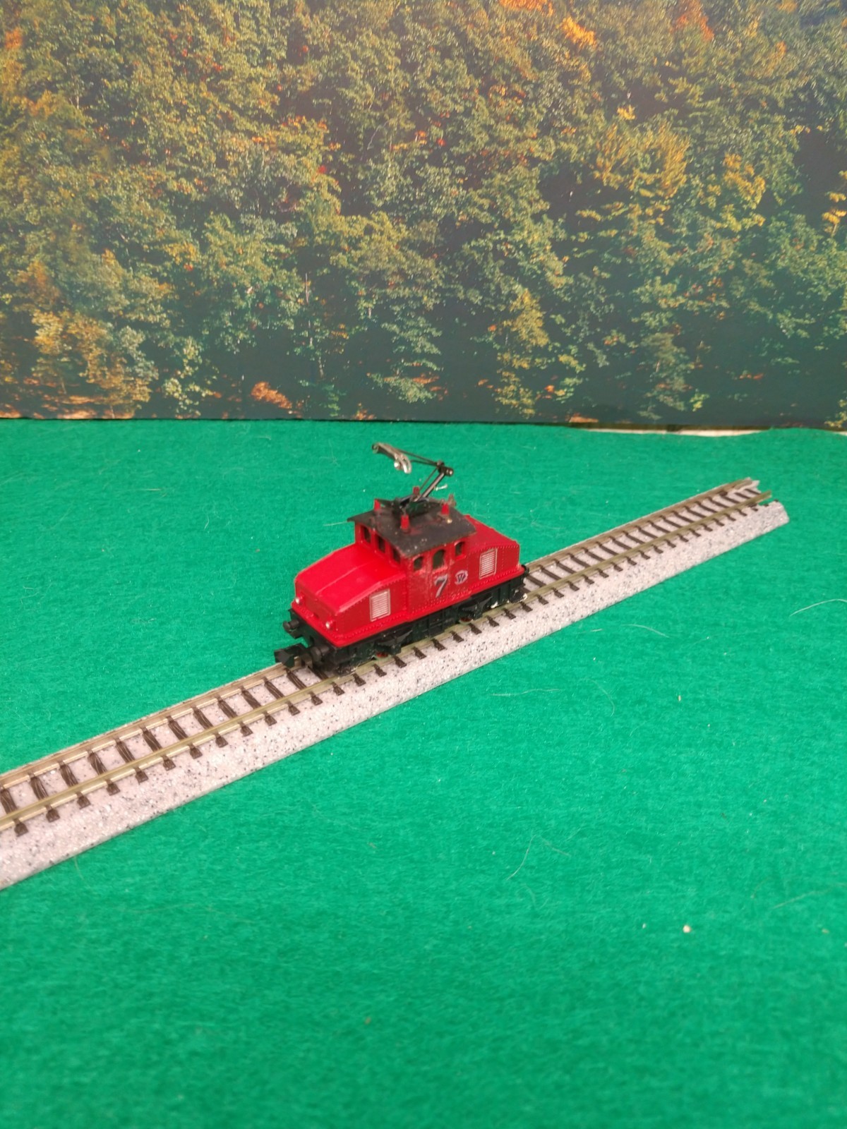 Arnold Rapido European N scale 2 axle electric switcher – New – Item #0244