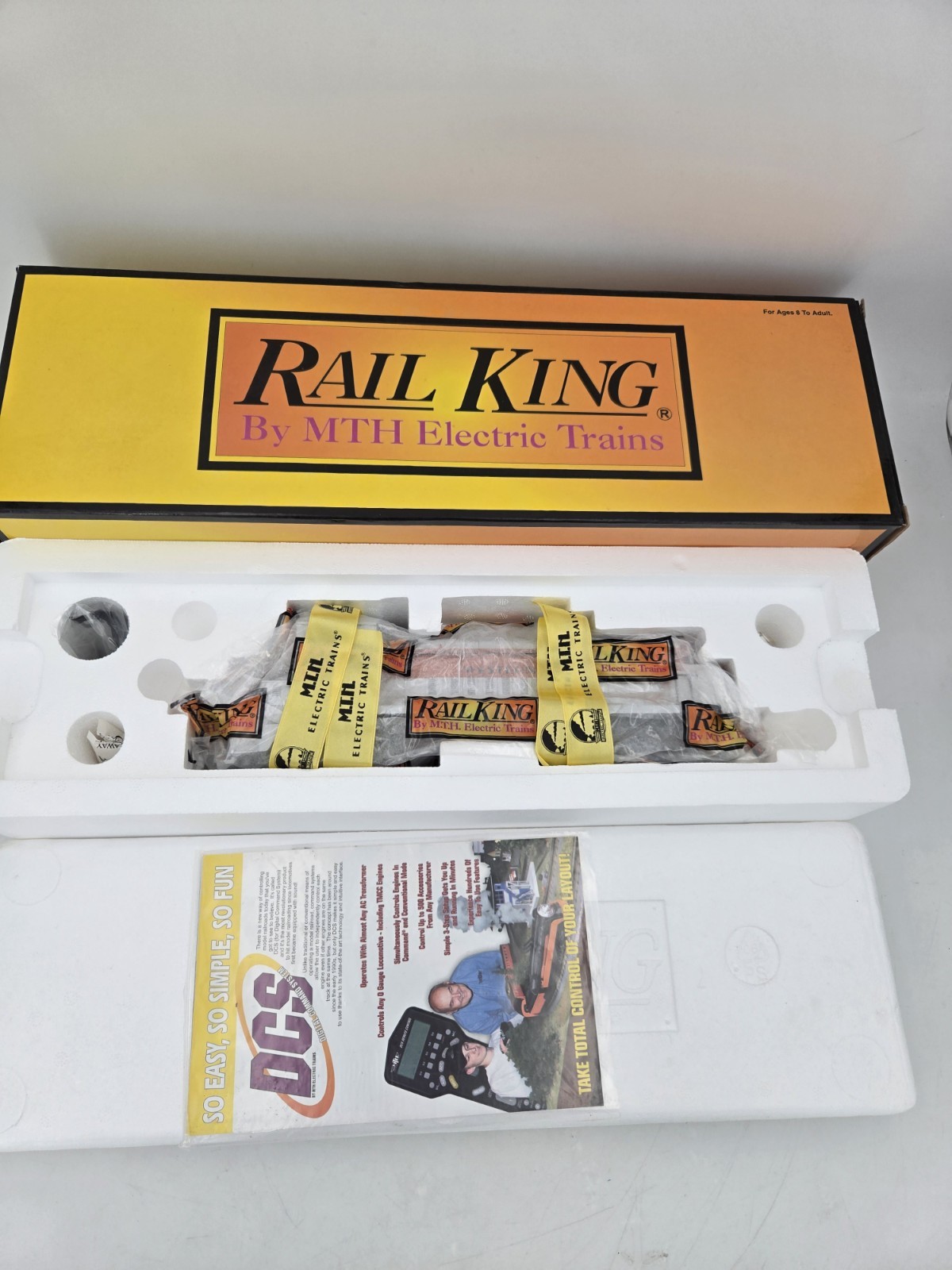 MTH 30-2366-1 Western Pacific SW-9 Switcher Diesel Engine – Proto 2 – VIDEO