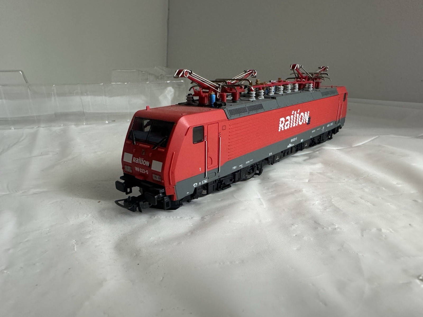 Piko 57454 HO Scale Electric locomotive BR 189 Railion of the DB AG, Ep V Tested