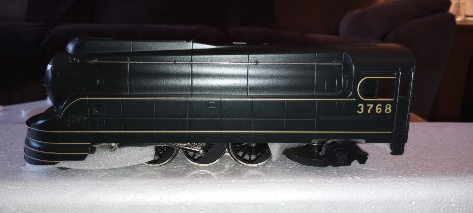 MTH 30-1118-1 PRR 4-6-2 K4s Torpedo Steam Locomotive & Tender w/PS #3768