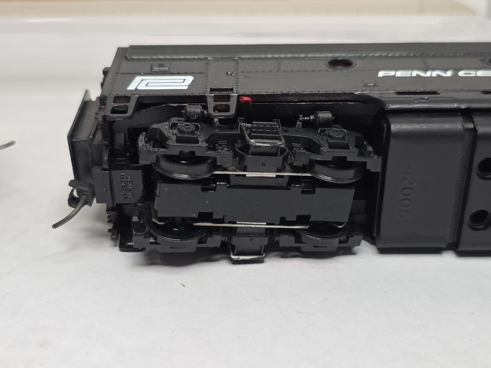 Athearn HO Scale Custom Paint Penn Central F7 Diesel Loco AB Units PC 1805 Runs
