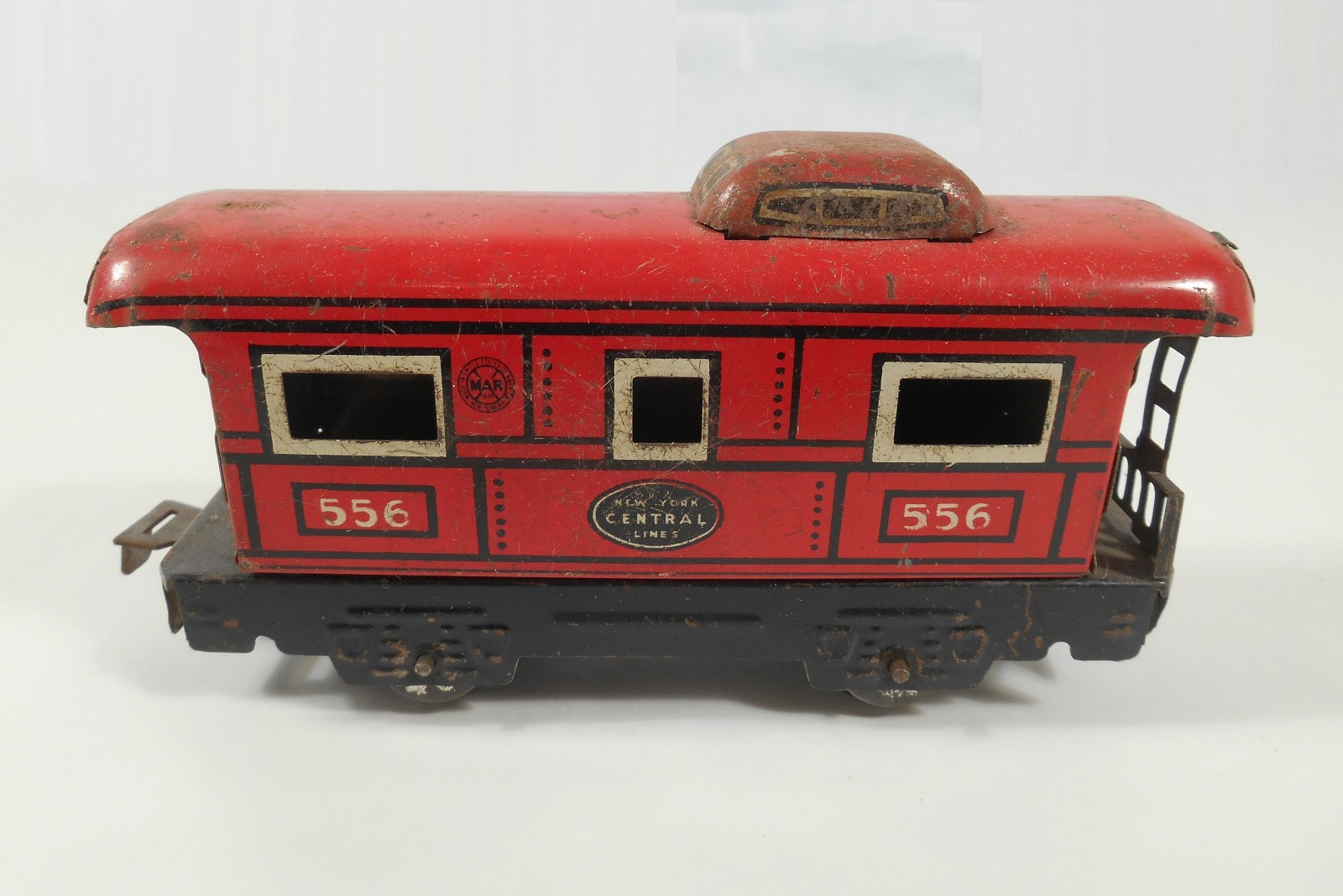 Vintage Louis Marx Tin Litho Steam Locomotve 897 + Tender & 3 Litho Cars