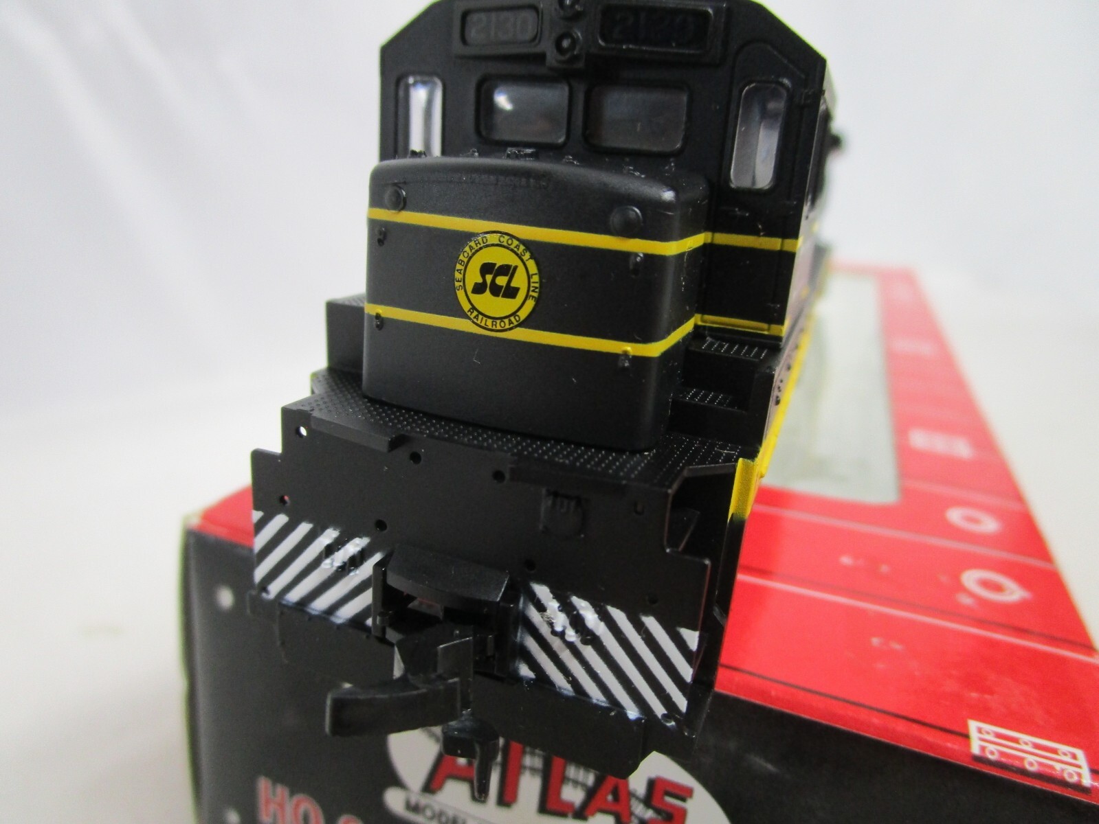 Atlas HO Scale SCL Seaboard Coast Line GE U36C Diesel Locomotive #2130 DCC Ready