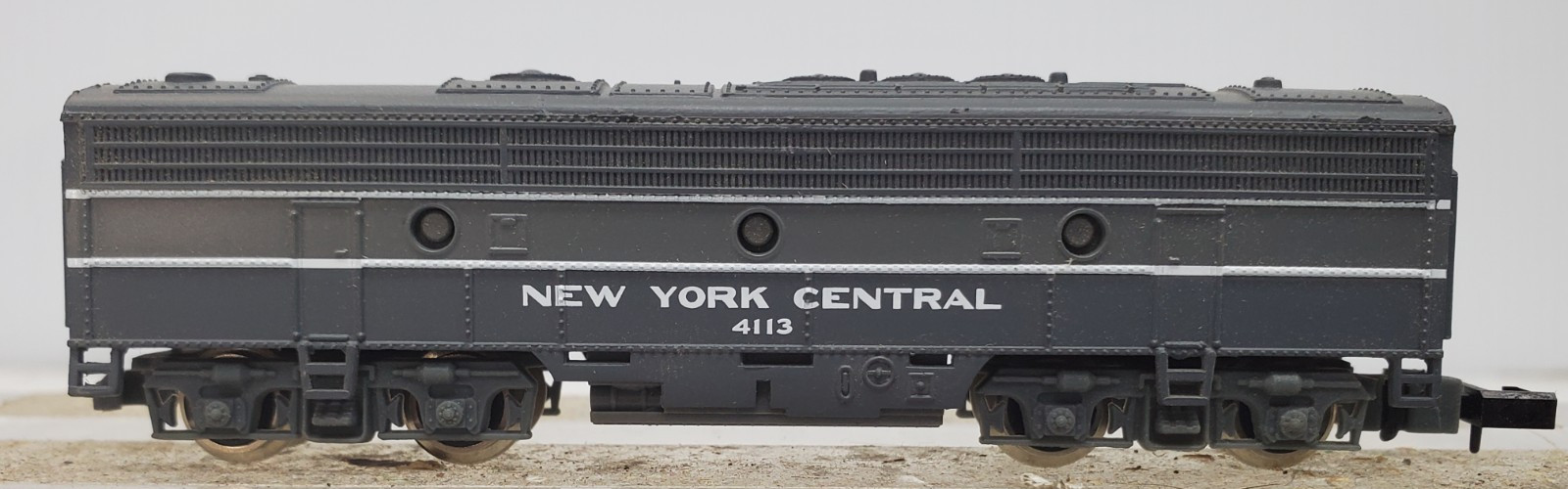 Arnold New York Central F7 B unit Dummy NIB