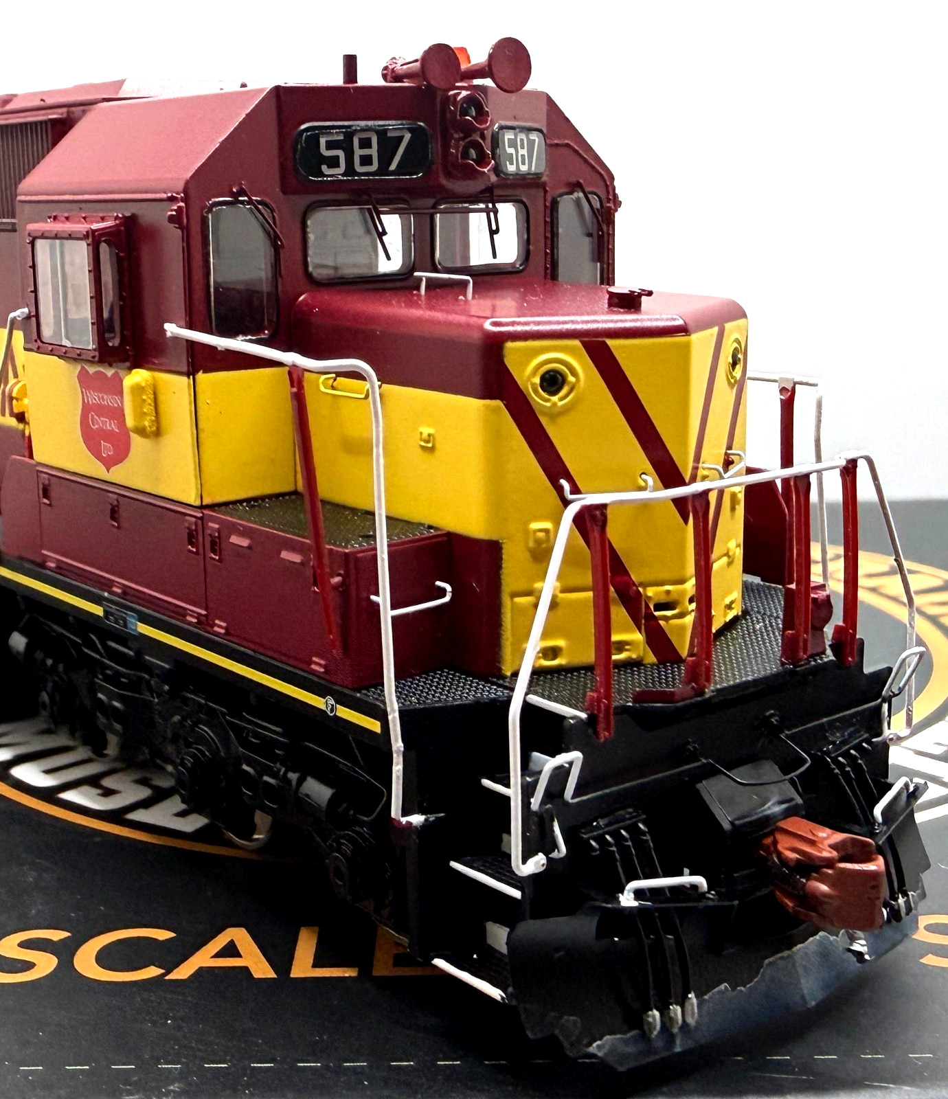 HO SCALETRAINS SXT70036 MUSEUM QUALITY EMD SDL39 WISCONSIN CENTRAL WC DCC SOUND