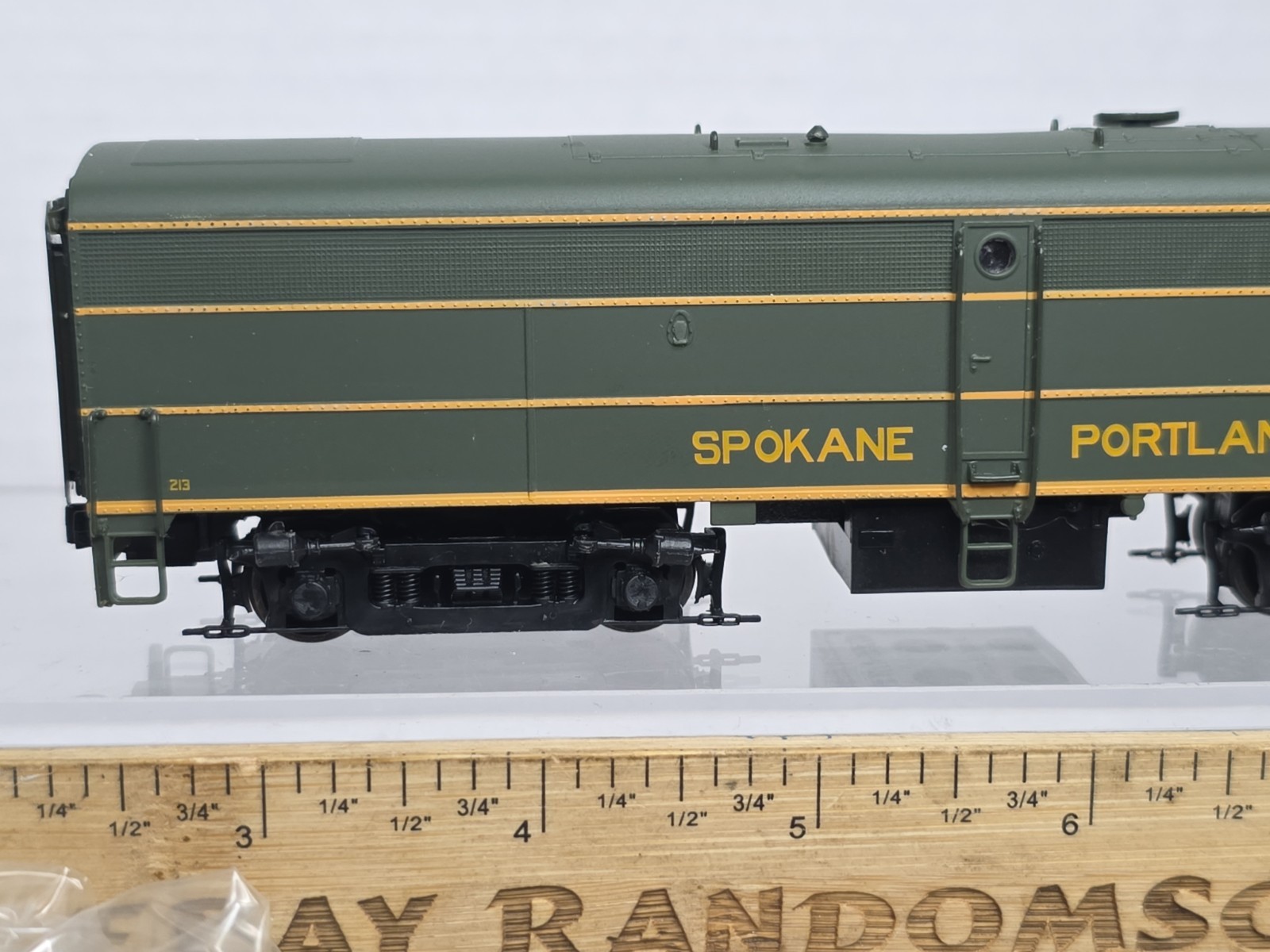 Proto 2000 HO Scale 8387 Spokane Portland & Seattle Dummy FB2 Diesel Loco NOS