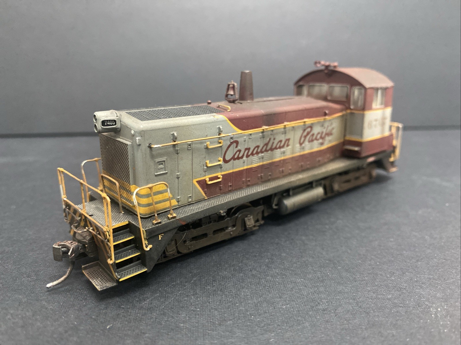 PROTO 2000 HO Canadian National SW8/900 #6707 DCC Sound Excellent Box REF J13
