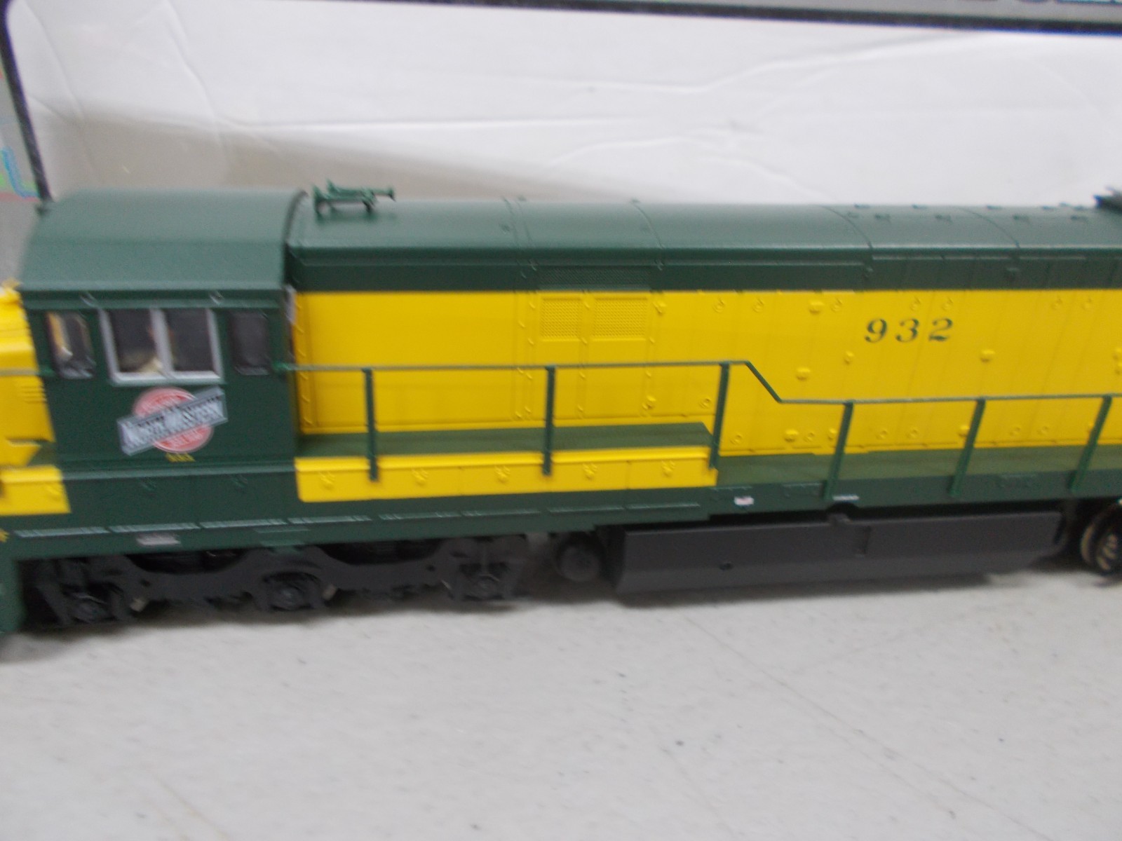 ATLAS MASTER # 7331 ~ C & NW U30C LOCOMOTIVE # 932~ WITH DCC PLUG ~HO SCALE