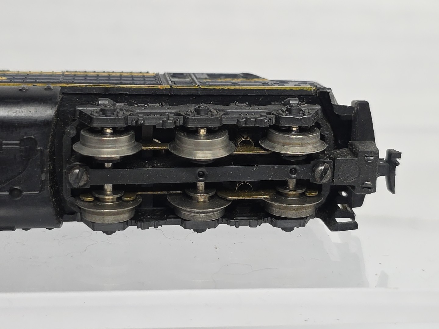 N Scale Lima Santa Fe ATSF 3927 SD-75 Diesel Locomotive Runs Read Description (A