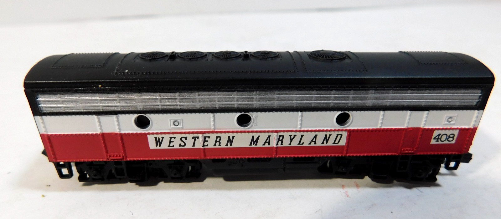 Bachman N Scale Western Maryland Diesel Locomotive B Engine Road #408