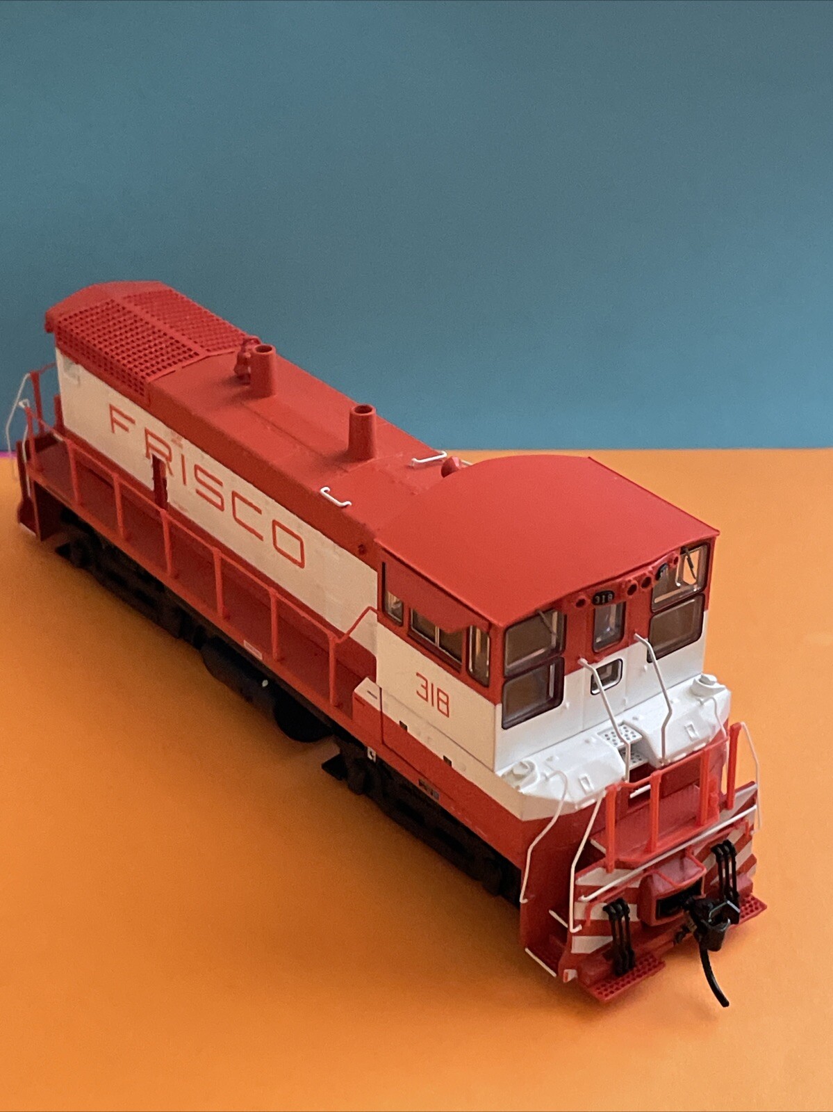 New! HO BWL Paragon3 EMD SW1500 SLSF 318 DC,DCC, Sound $ 249.99