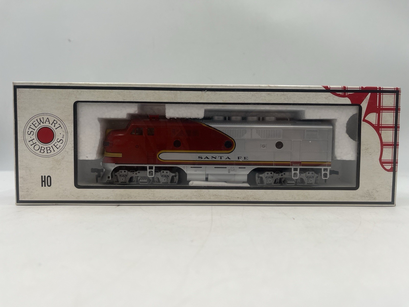Ho Scale Engine Stewart Hobbies F3 Phase 1 Powered Santa Fe Passenger #8010