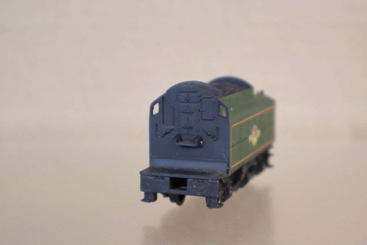 TRIANG T98 TT TENDER for T97 BR 4-6-2 BRITANNIA LOCOMOTIVE 70000 & BOADICEA op