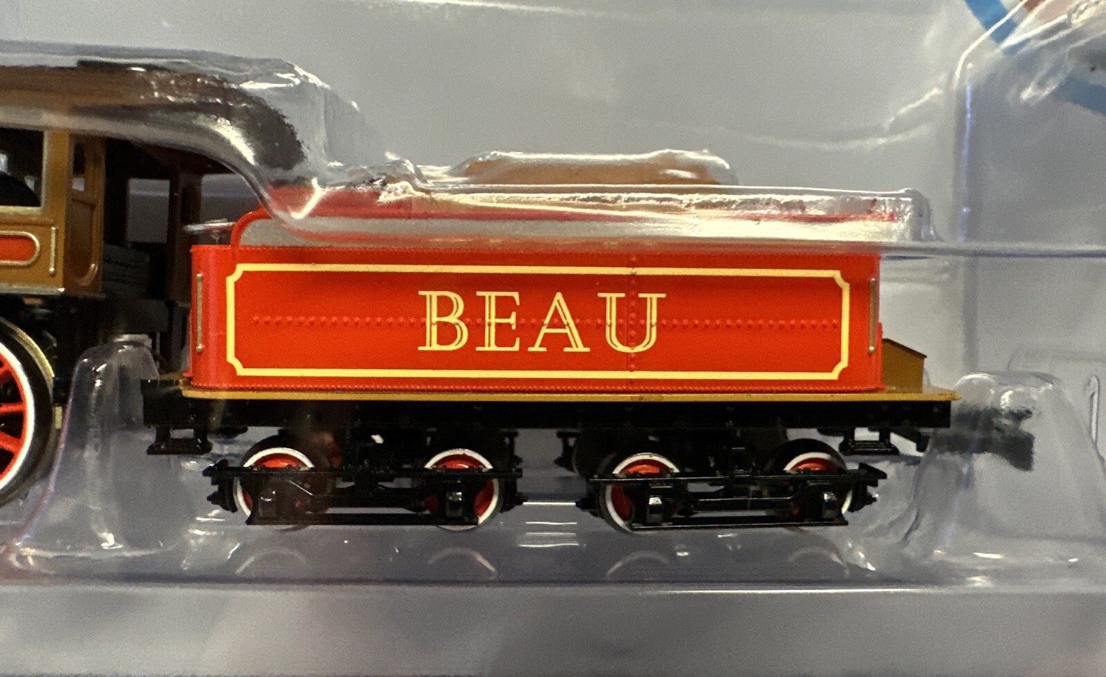 Bachmann HO Scale Thomas & Friends Beau Engine & Tender With Headlight #58825