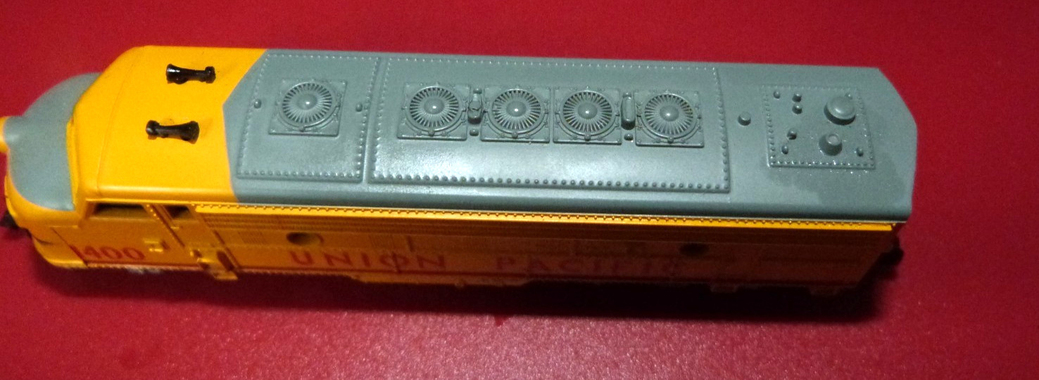 N Scale Life Like Union Pacific F7A Diesel 1400