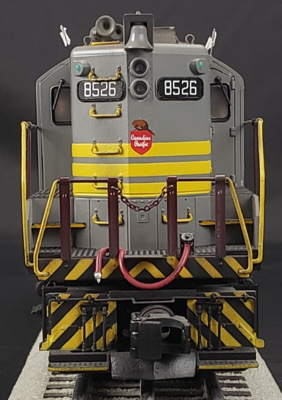 CUSTOM MTH Premier O Scale/3 Rail Canadian Pacific Passenger GP9 Loco Proto 3.0