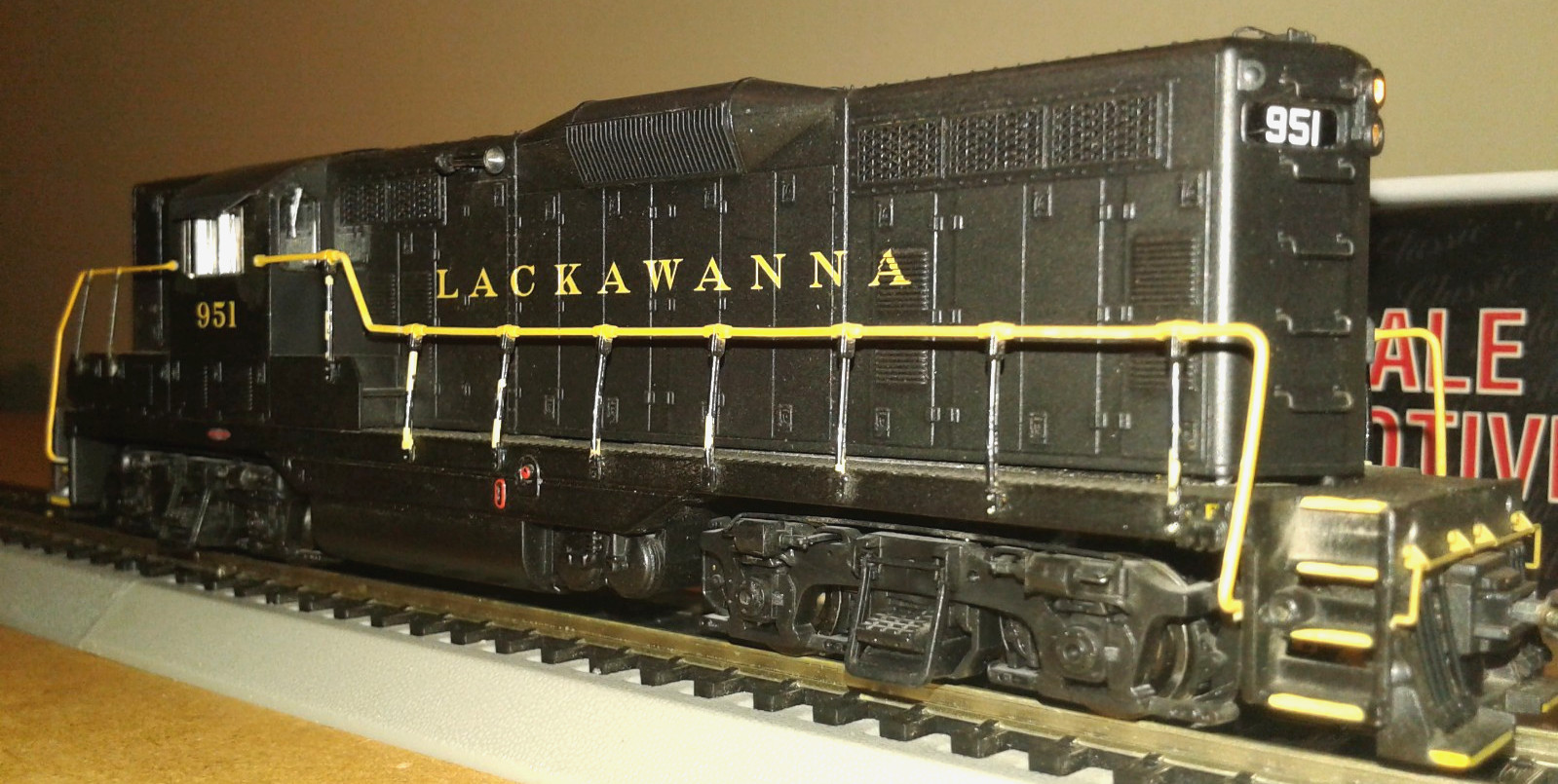 HO SCALE ATLAS CLASSIC EMD GP7 LACKWANNA DL&W #951 8432 DCC & SOUND