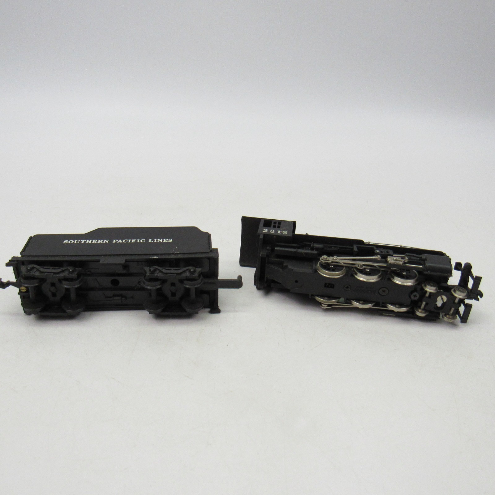 Bachmann 4-6-0 Steam Locomotive 2313 Southern Pacific Lines HO Scale UNTESTED