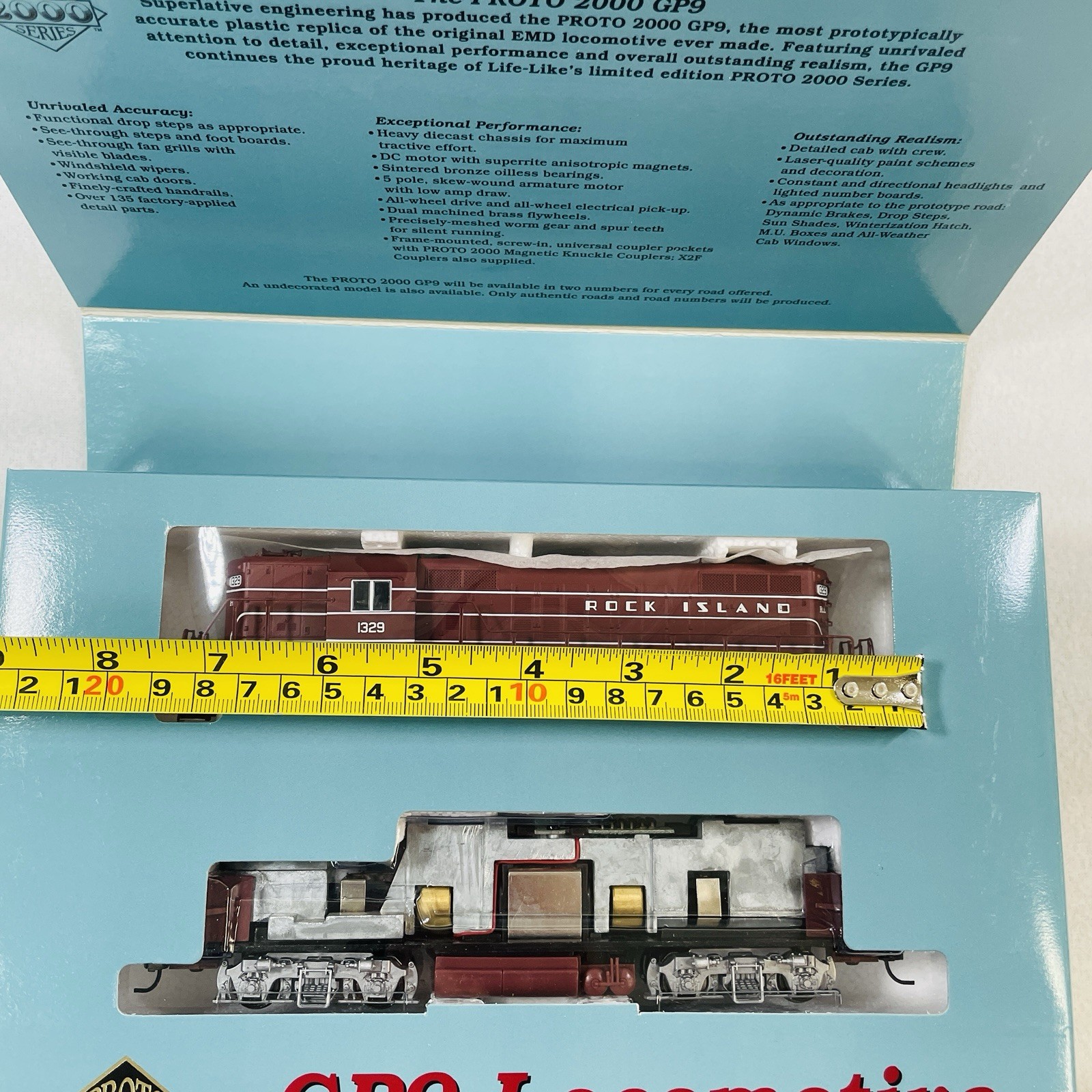 Proto 2000 Series 21738 HO Scale GP9 Phase III Rock Island #1329 Limited Edition