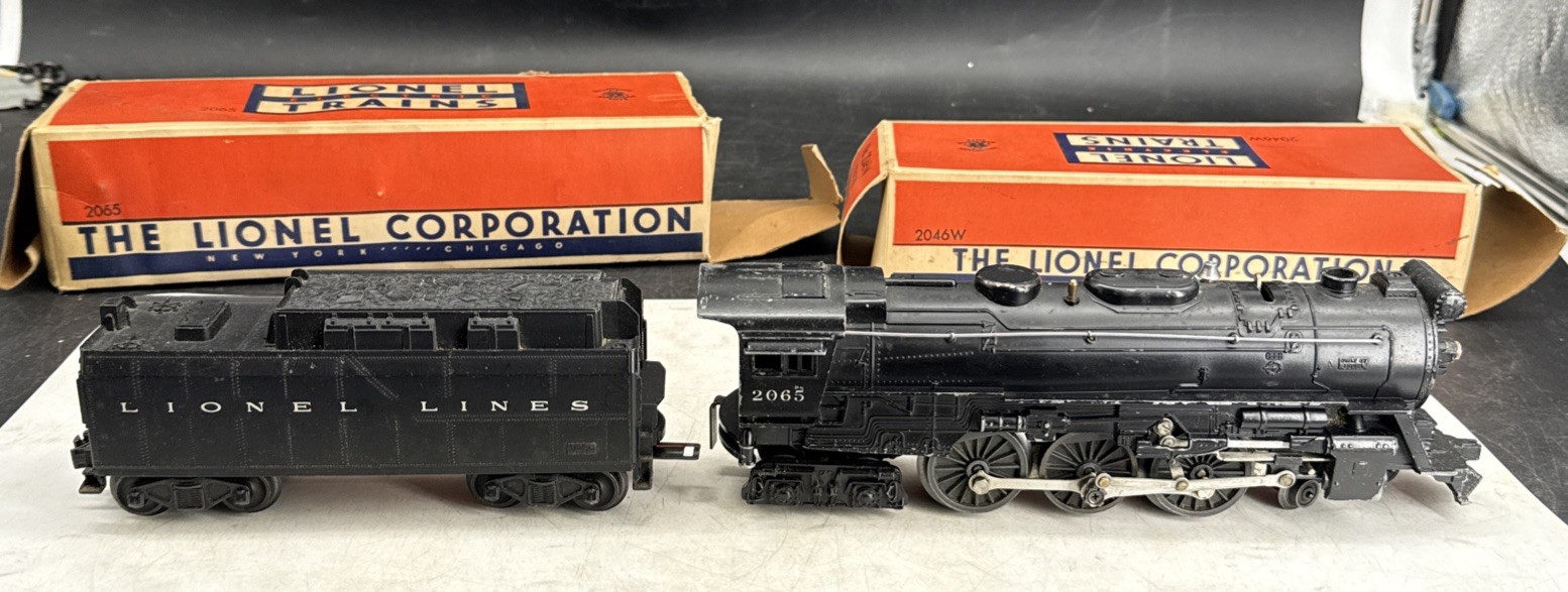 Lionel No. 2065 Steam Locomotive and 2046W Whistle Tender Boxed Postwar Runs