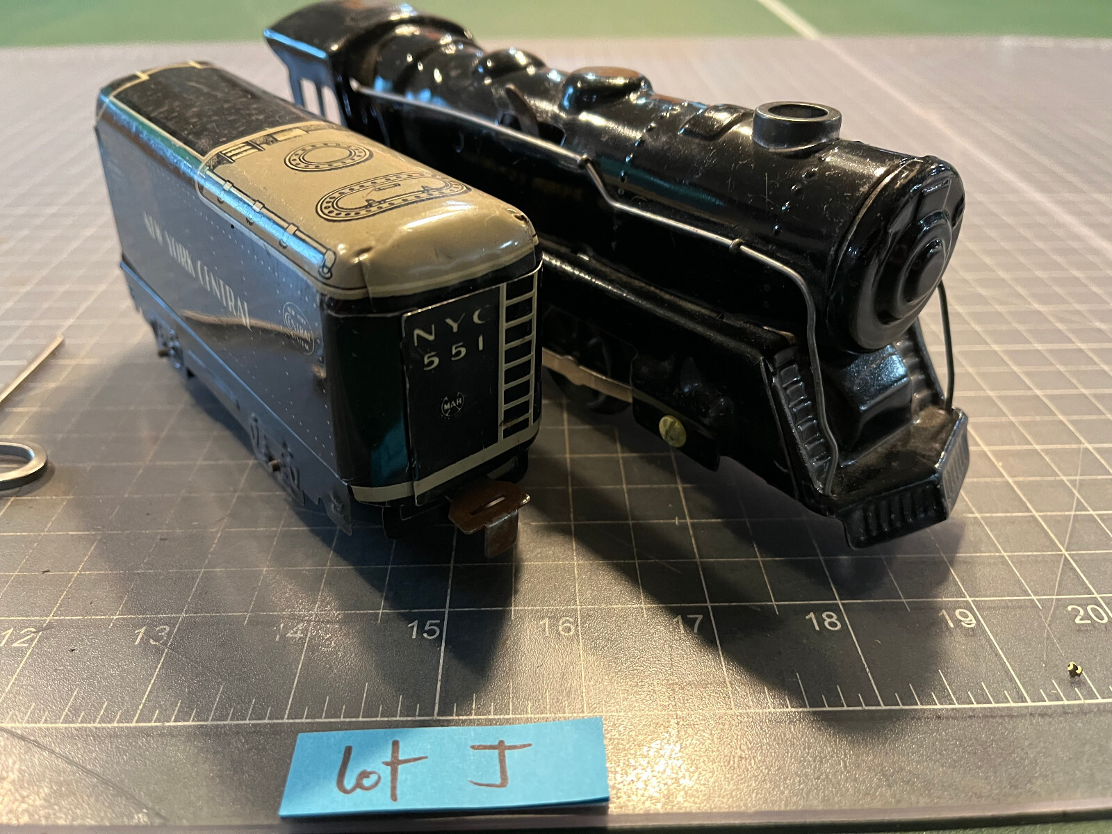 Marx Train 591 VERY NICE Black Locomotive Windup w/Bell & NYC Tender RUNS Lot J
